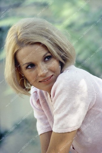 Beautiful angie dickinson - /,